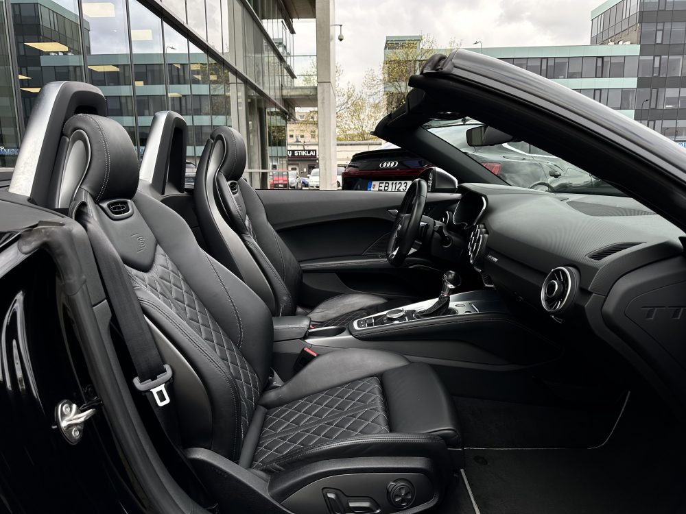 Audi TTS