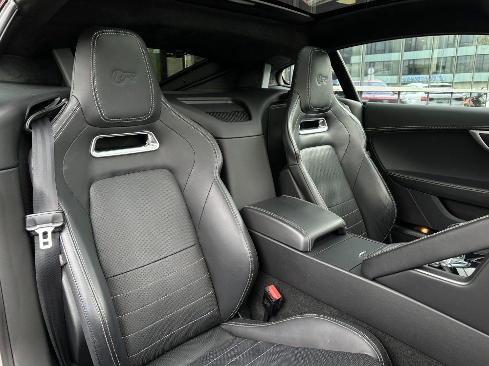 Jaguar F-TYPE Coupe