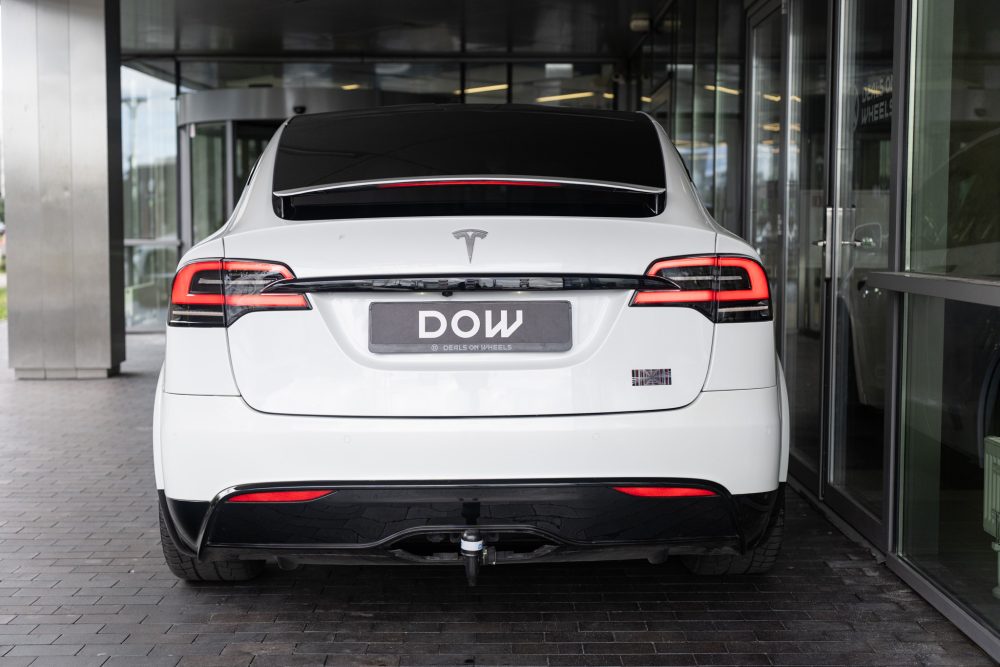 Tesla Model X Plaid