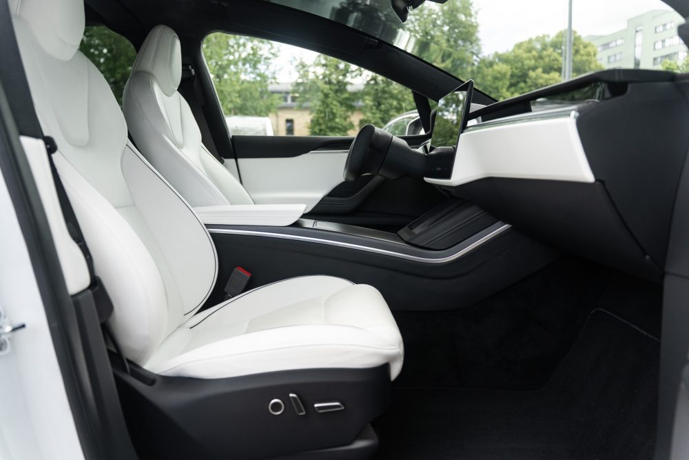 Tesla Model X Plaid