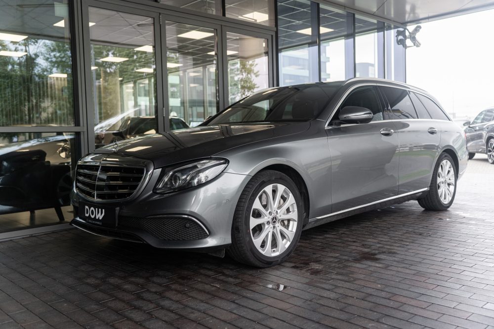 Mercedes-Benz E400