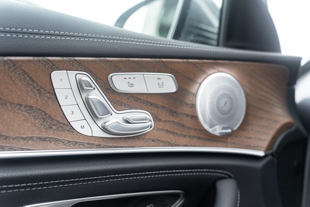 Mercedes-Benz E400