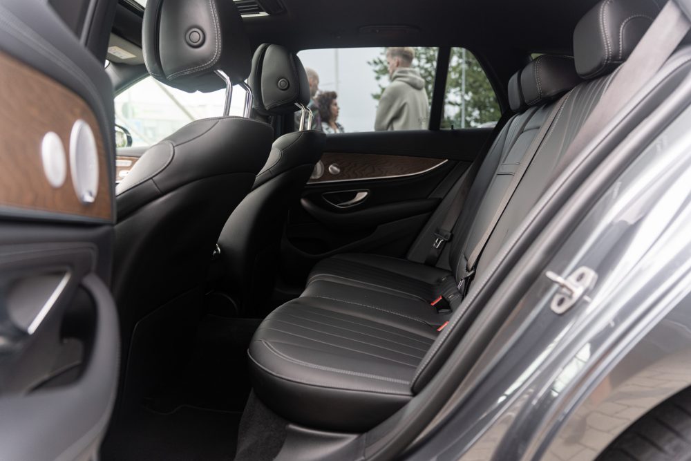 Mercedes-Benz E400