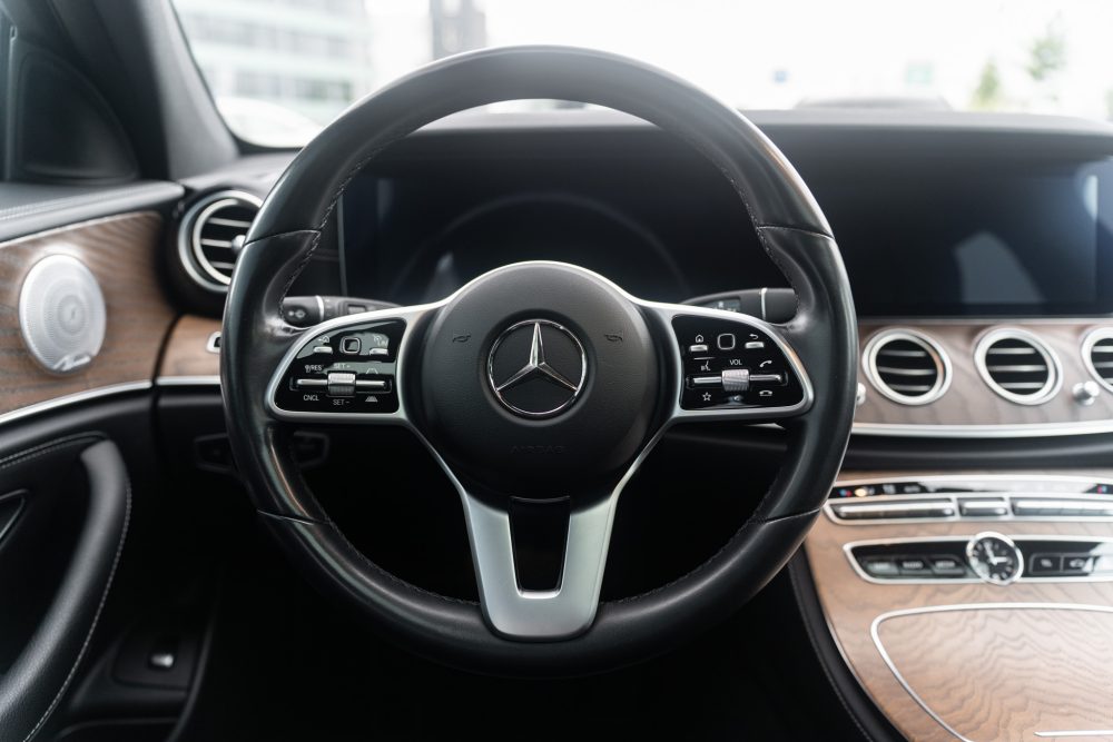 Mercedes-Benz E400