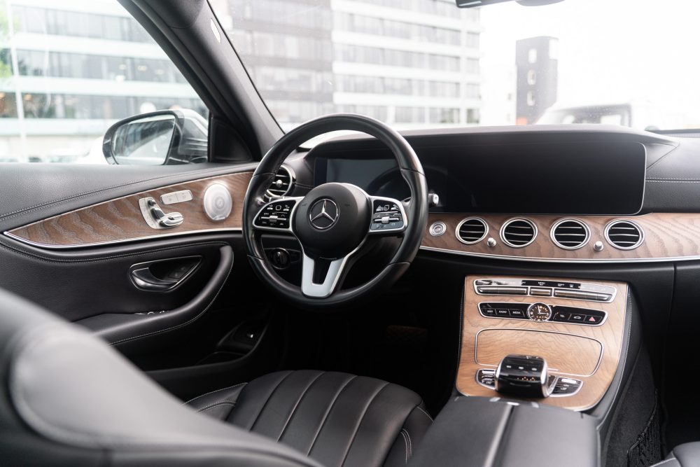 Mercedes-Benz E400