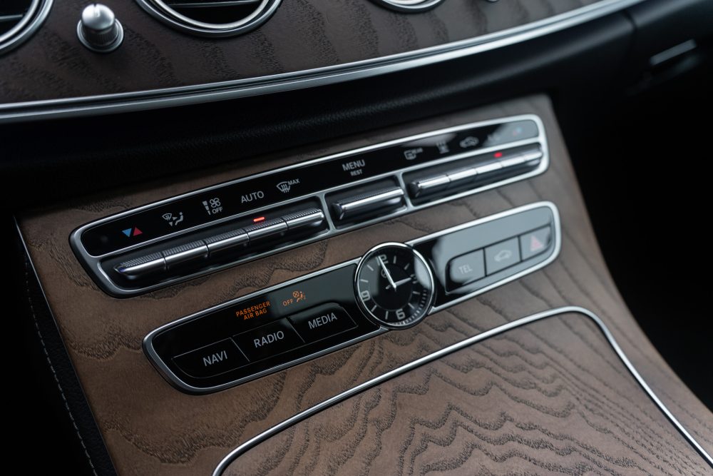 Mercedes-Benz E400