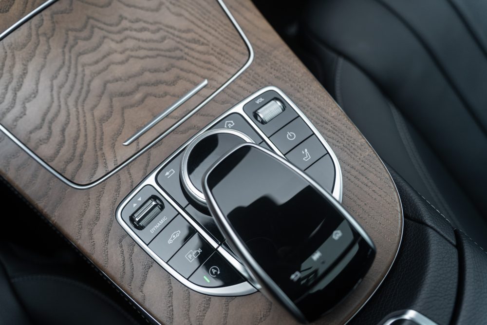 Mercedes-Benz E400