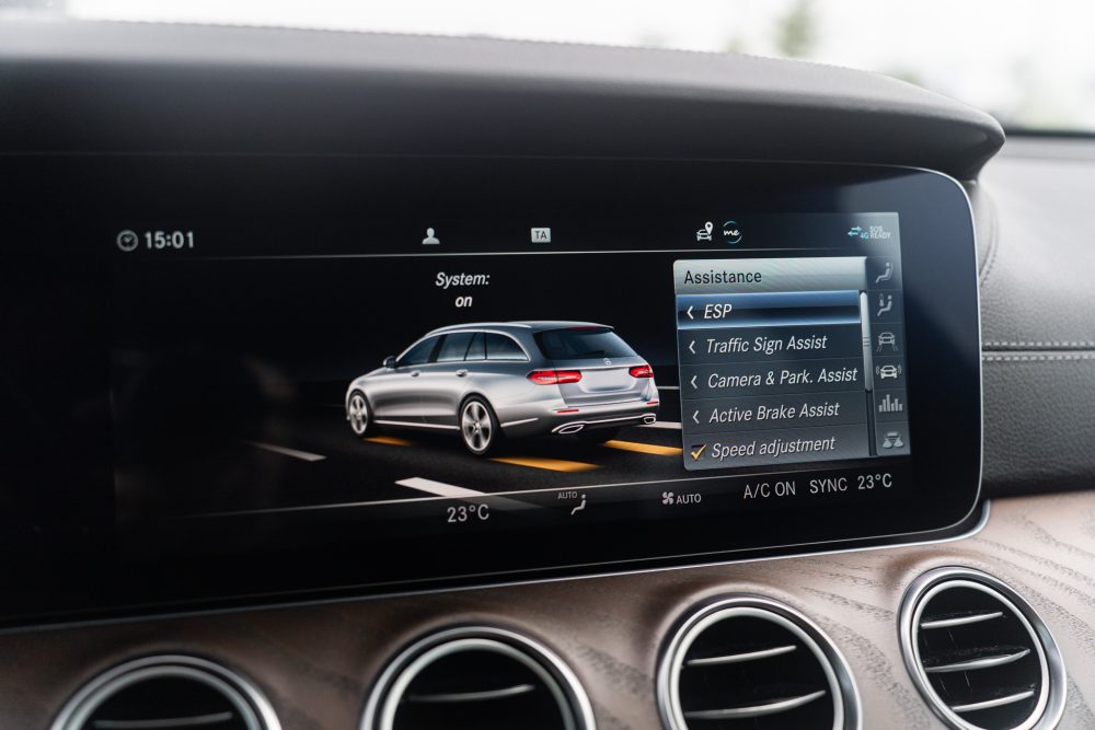 Mercedes-Benz E400