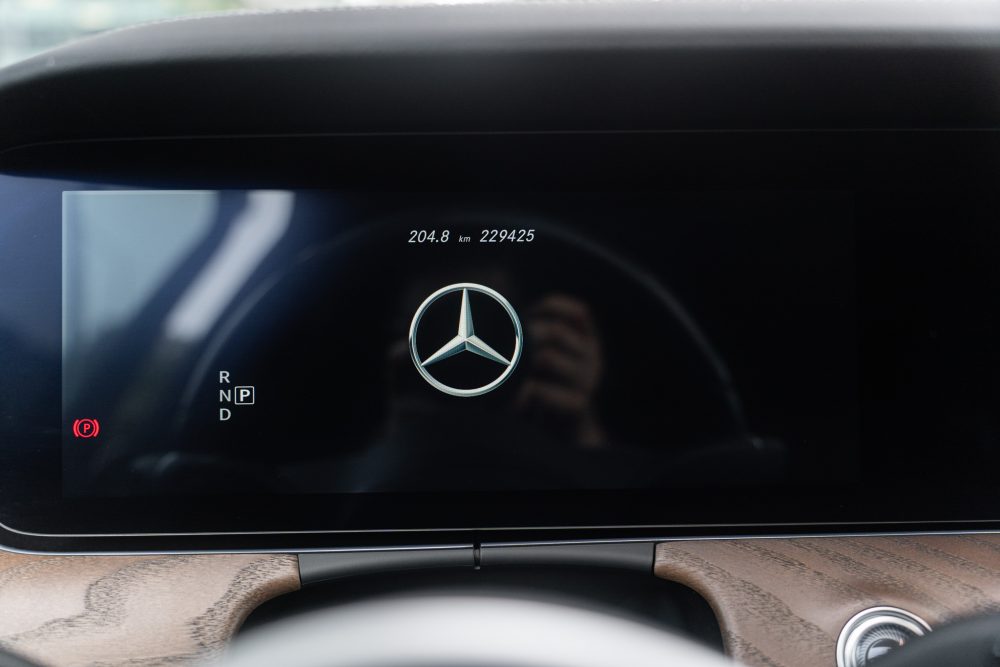 Mercedes-Benz E400