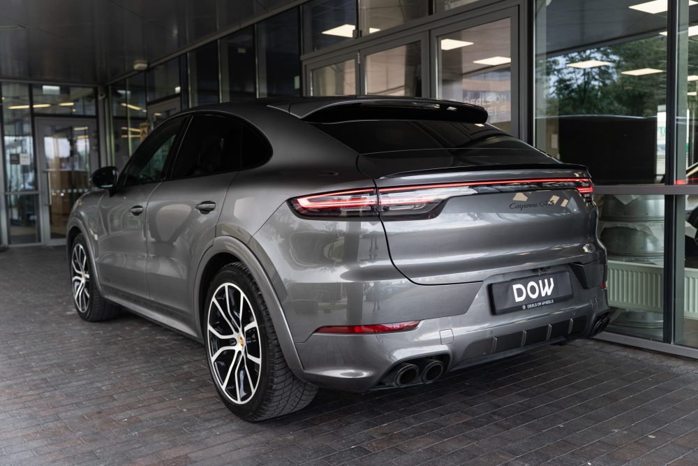 Porsche Cayenne GTS