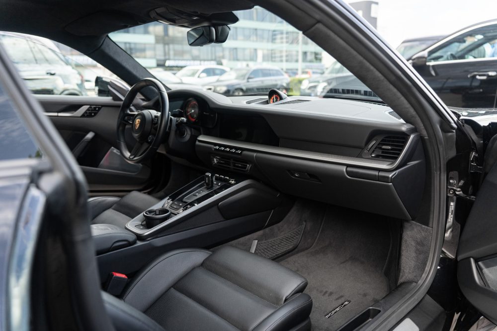 Porsche 911 Carrera 4S