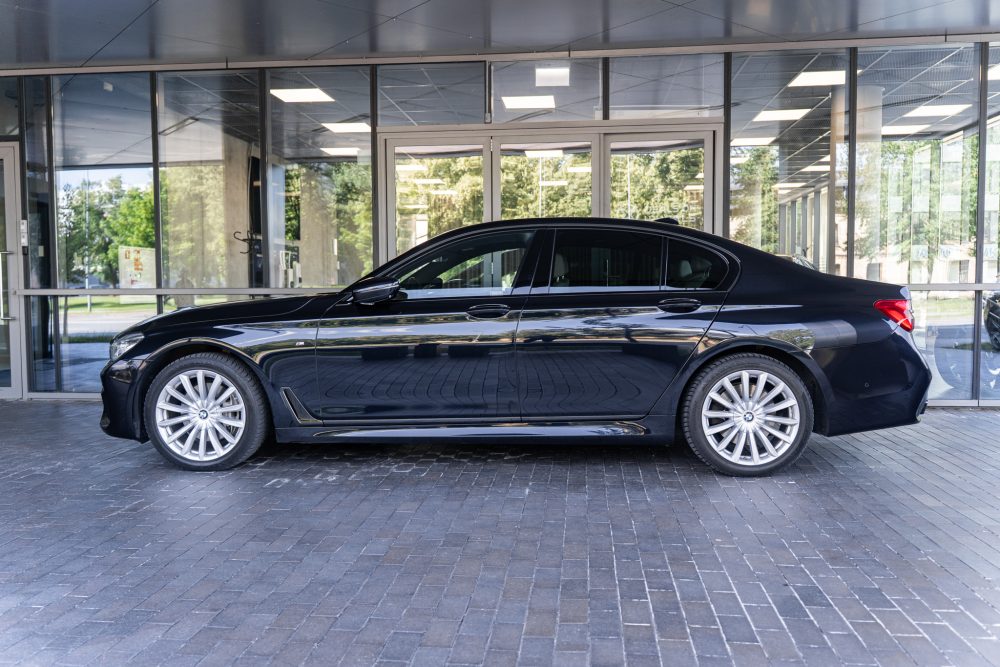 BMW 740d