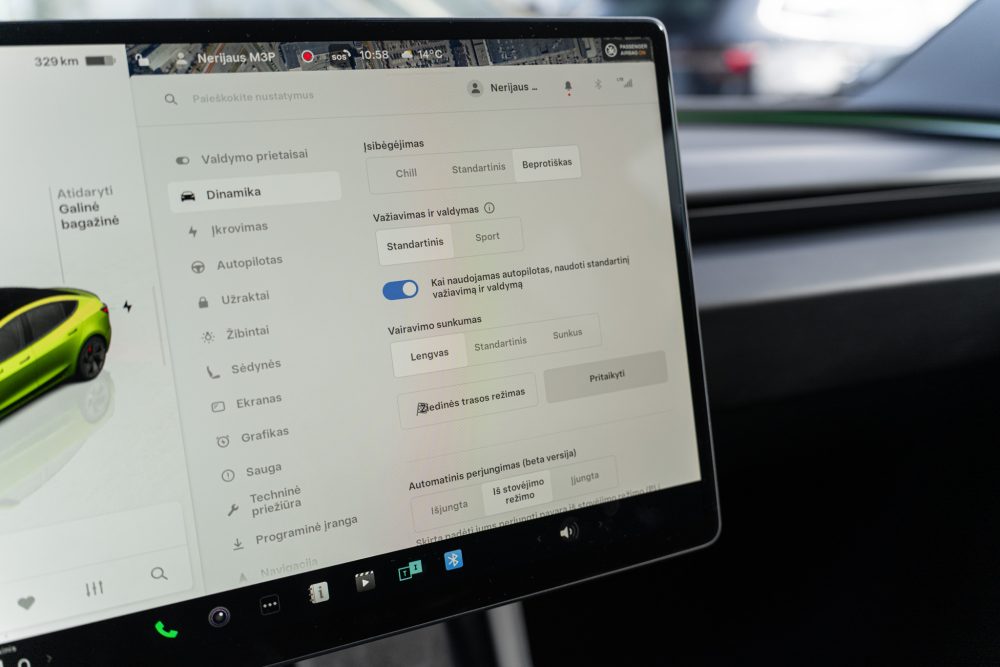 Tesla Model 3 Performance