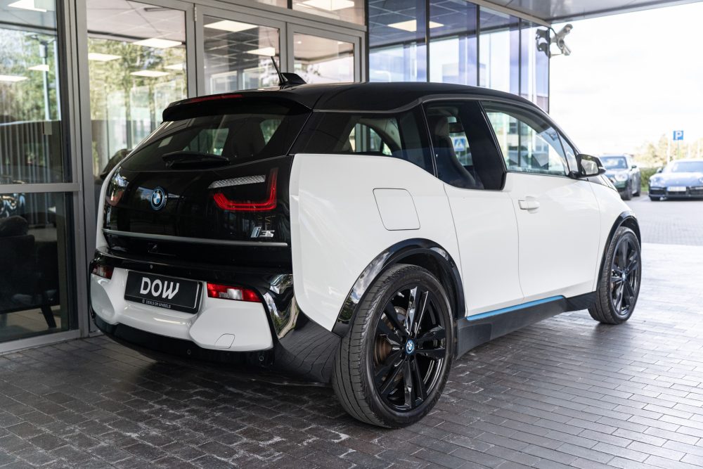 BMW i3s