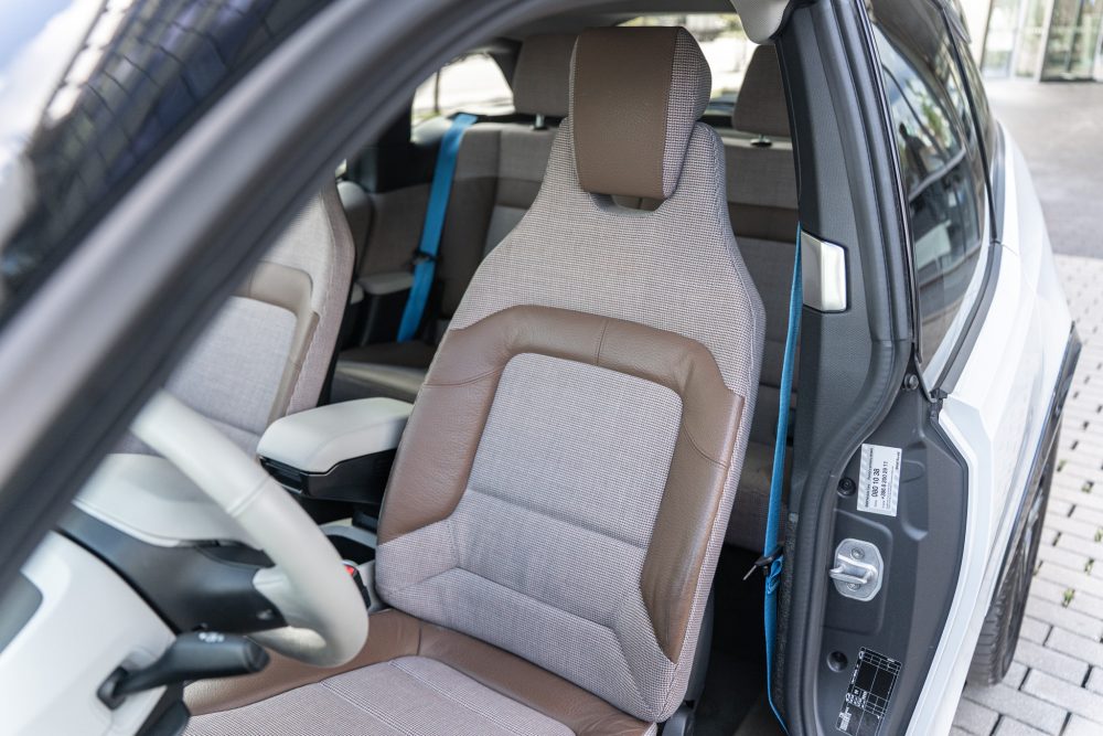 BMW i3s