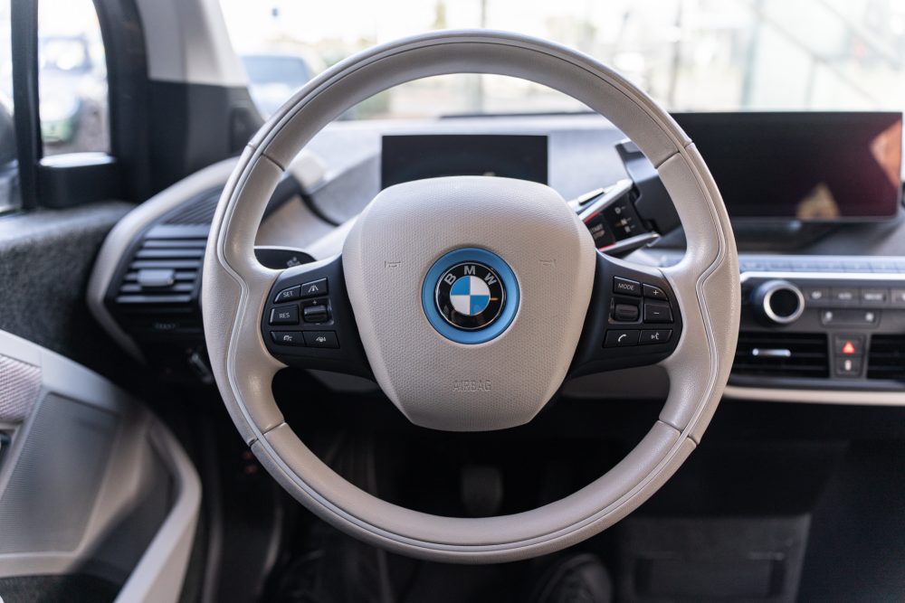 BMW i3s