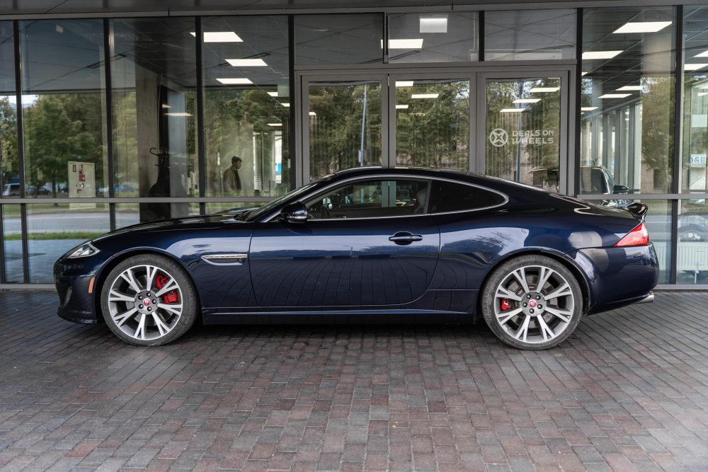 Jaguar XKR