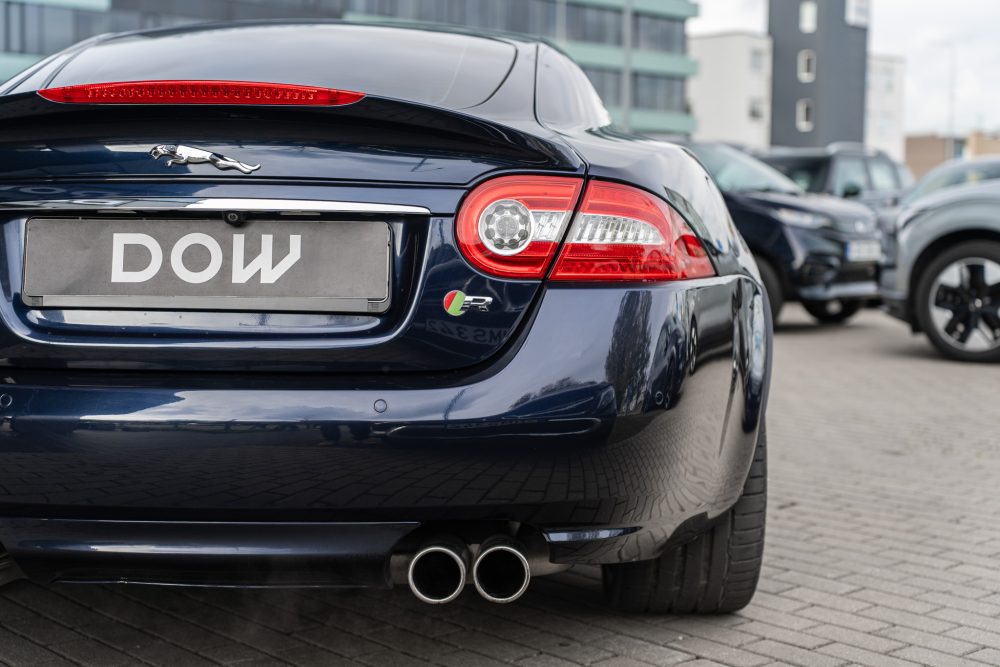 Jaguar XKR