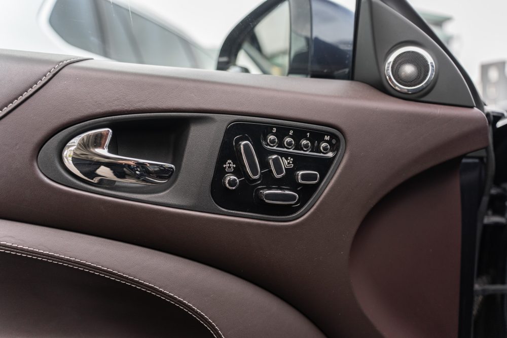 Jaguar XKR