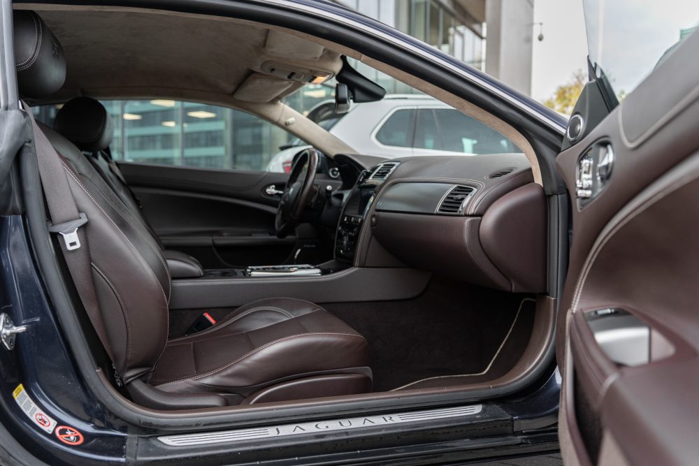 Jaguar XKR