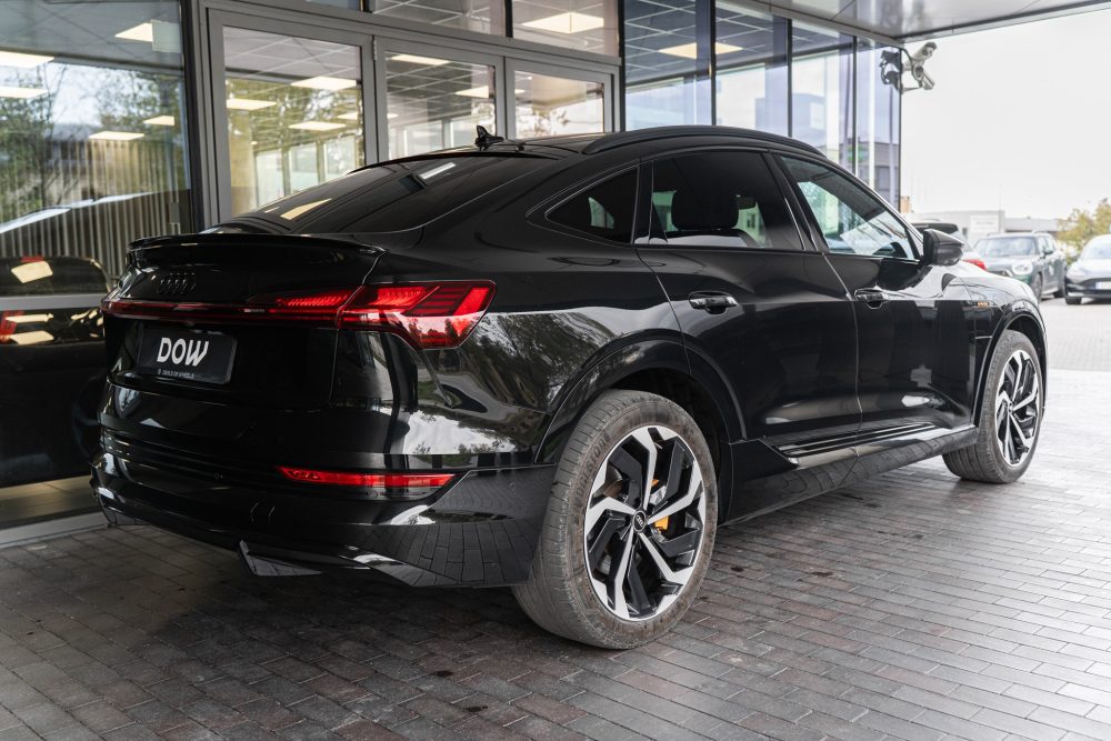Audi e-Tron sportback