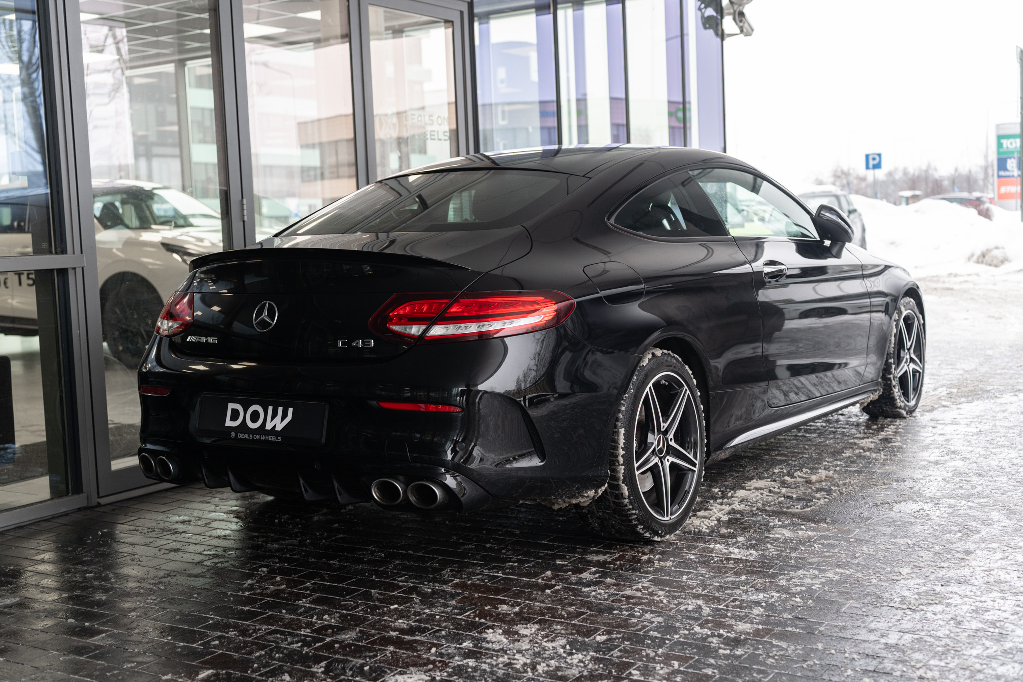 Mercedes-Benz C43 AMG