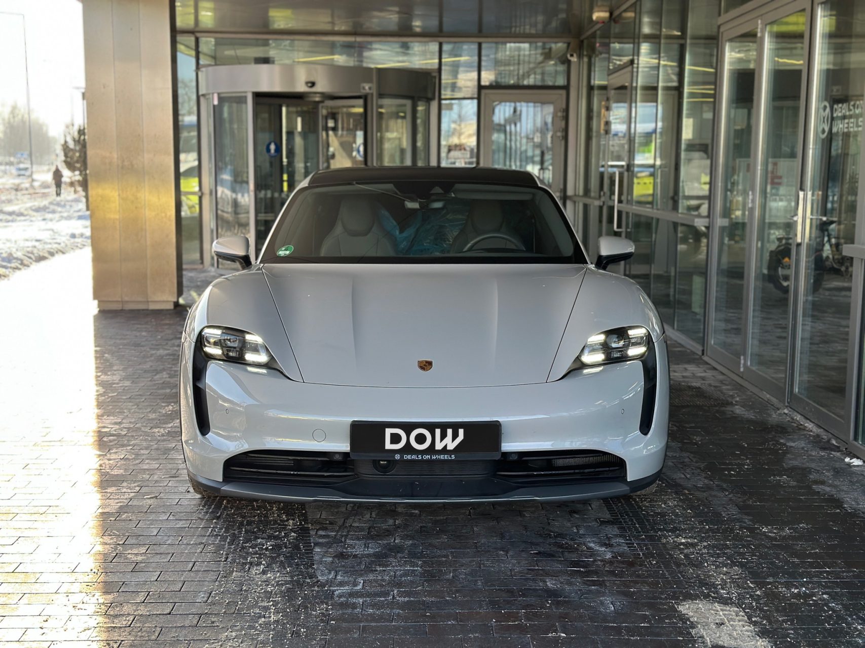 Porsche Taycan Cross Turismo
